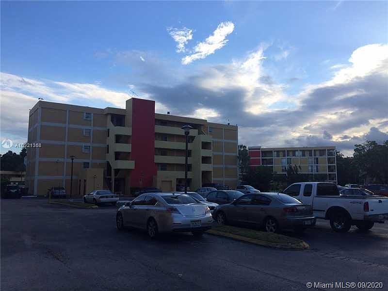 1st image of 9170 Fontainebleau Blvd APT 101