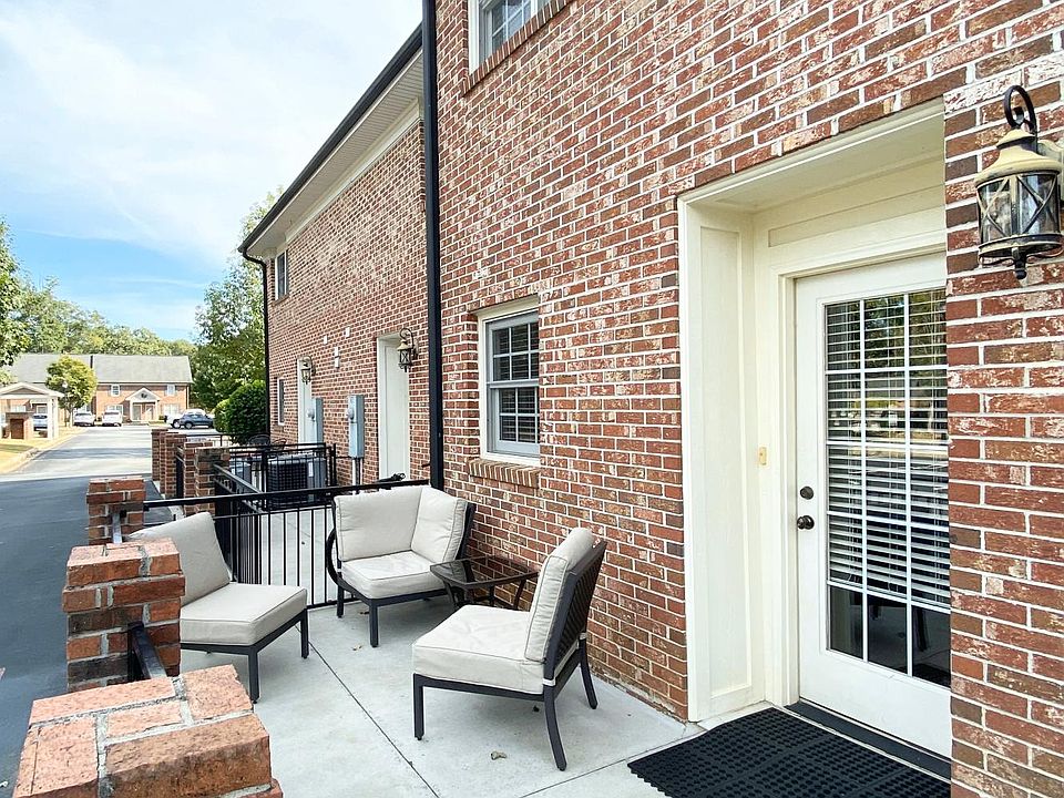 209 Calhoun St Clemson, SC Zillow Apartments for Rent in Clemson