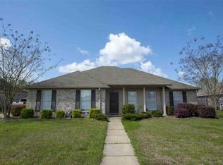 705 Naylor Ln, Ridgeland, MS 39157