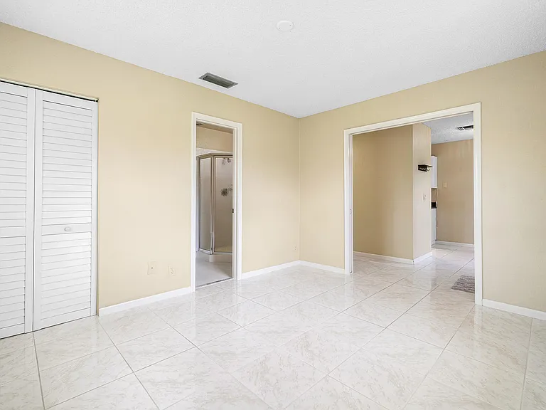 1641 NW 19th Ter #46-A — Photo 24