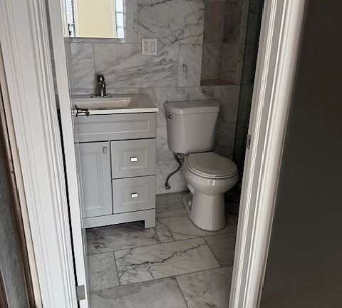 4th image of 337 E 21st St #3D
