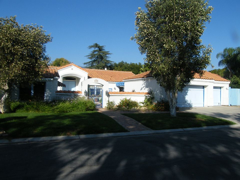 1st image of 1450 La Luna Ave