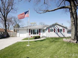 1027 S Mesa Dr, Peoria, IL 61607
