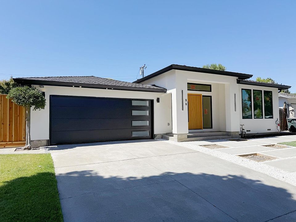 2nd image of 960 Heatherstone Ave