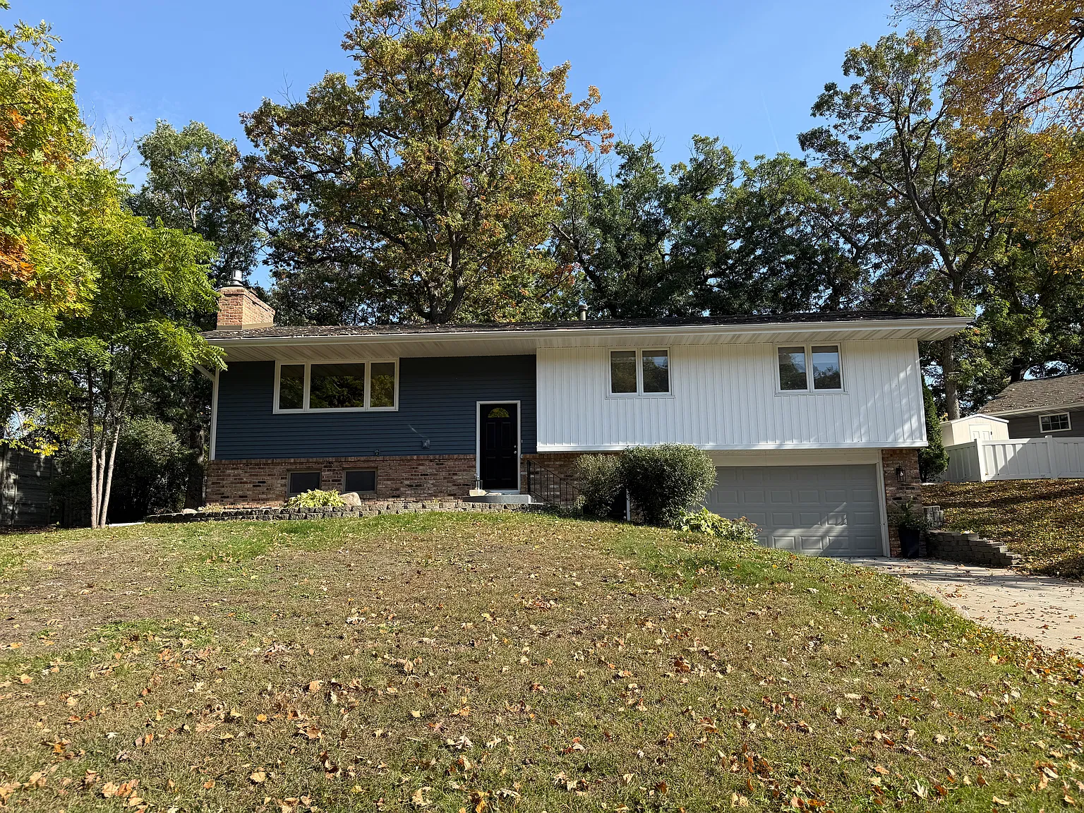 Beautiful 3BR house in Fridley! — Photo 3