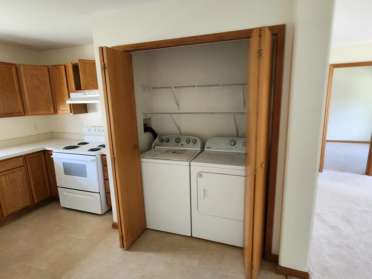 380 Browns Ln — Photo 4
