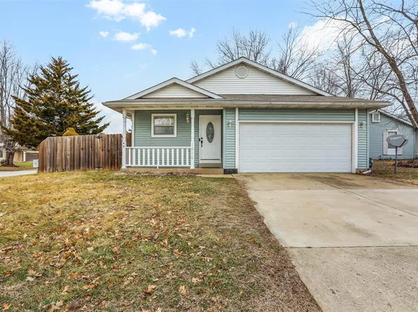 1516 Oak Meadow Dr, O Fallon, IL 62269