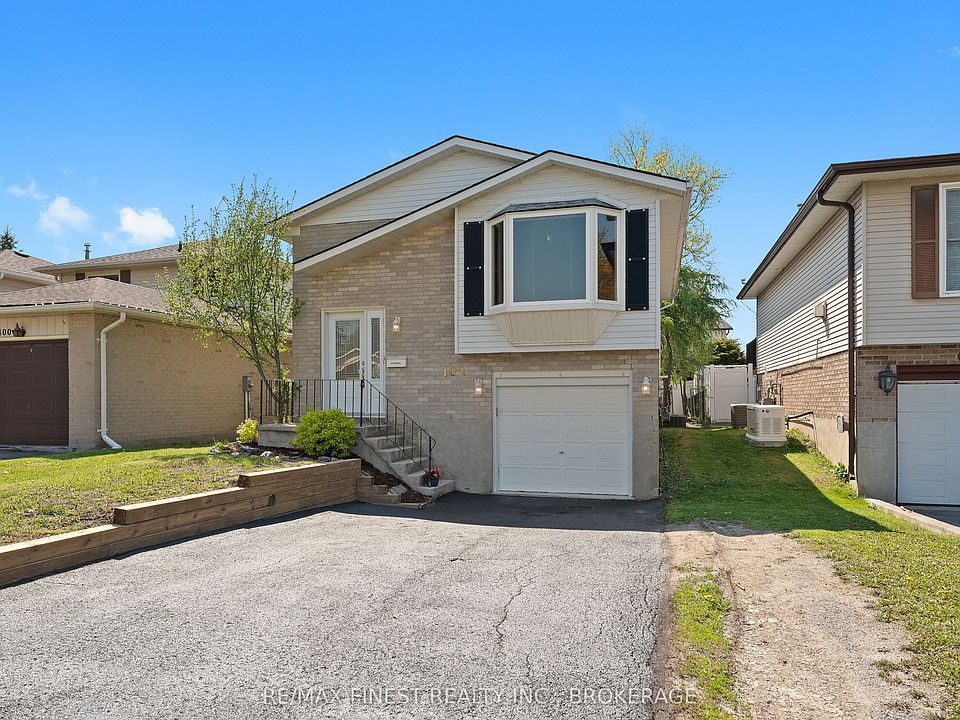 1st image of 102 Grenadier Dr