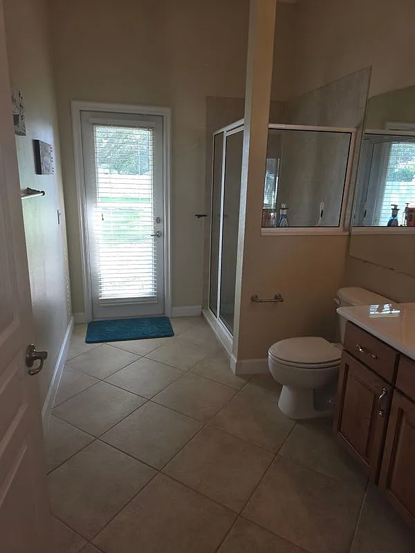 4 bed, 2.0 bath, 2834 sqft, $3,100 — Photo 2