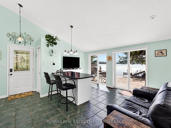 5th image of 3481 Buck Point Rd