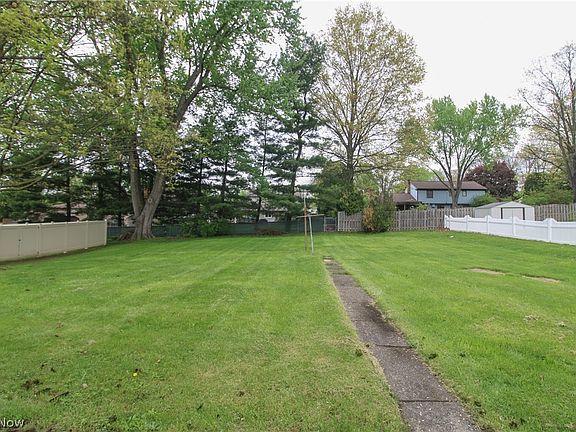 4th image of 7854 Lee Run Rd