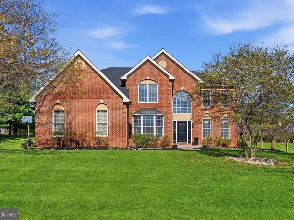 291 Dressage Ct, West Chester, PA 19382