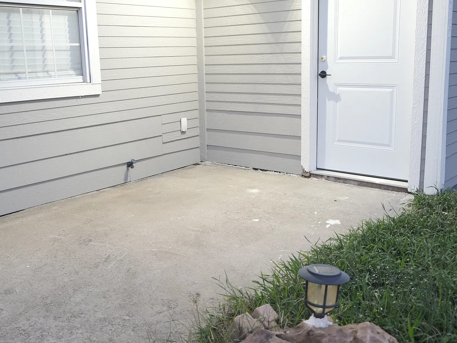 2 bed, $1,250 — Photo 2