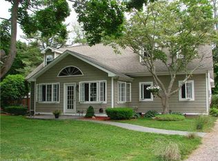 84 Sea Ln, Old Saybrook, CT 06475
