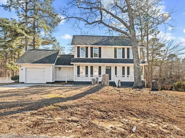 999 Flintwood Rd, Fayetteville, NC 28314
