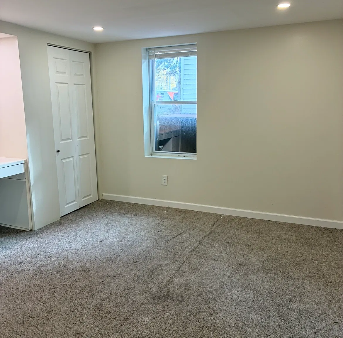 2 bed, 1050 sqft, $1,650 — Photo 3