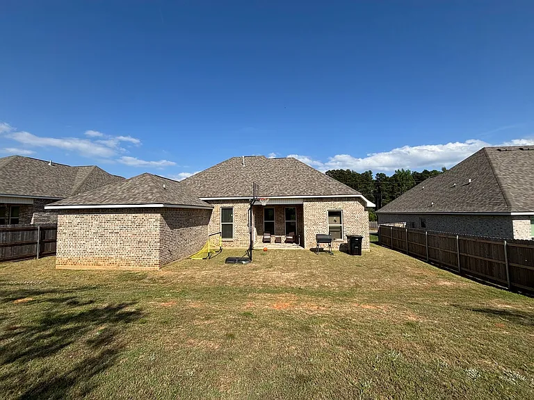 331 Hummingbird Ln — Photo 15