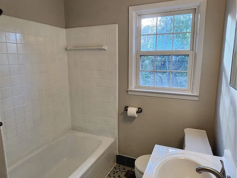 1108 Norwood St #A — Photo 20