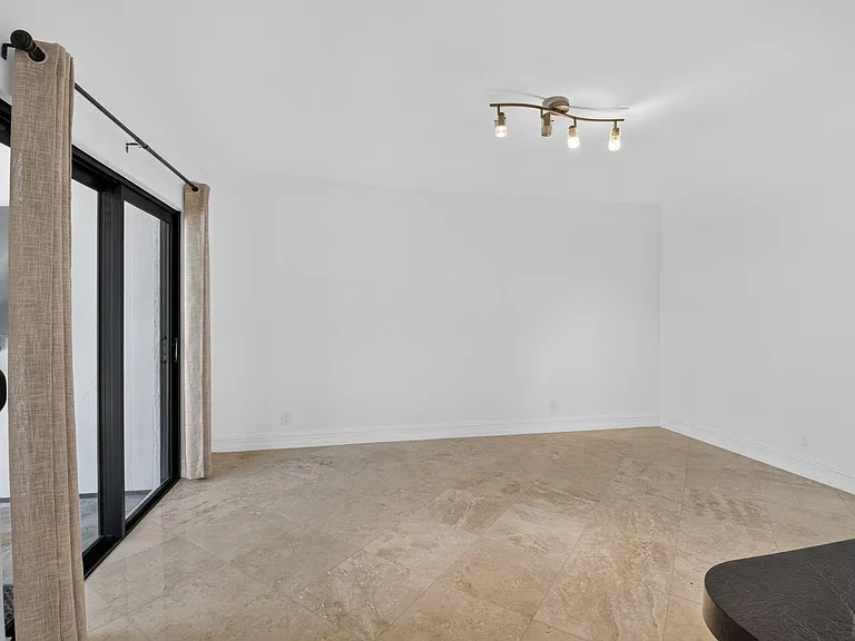 21661 Casa Monte Ct — Photo 12