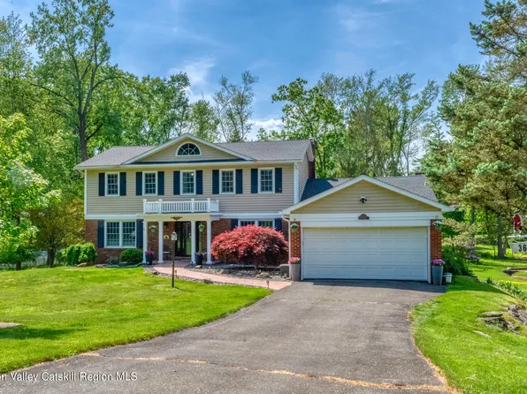 36 Arnold Drive, Kingston, NY 12401