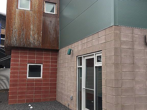2nd image of 934 Shoofly St #C