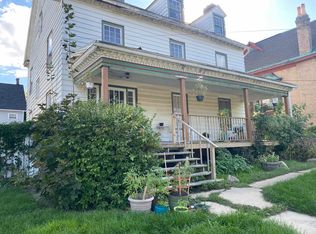 811 W Stephenson St, Freeport, IL 61032