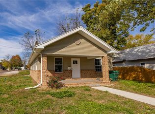 100 E Bond St, Monett, MO 65708