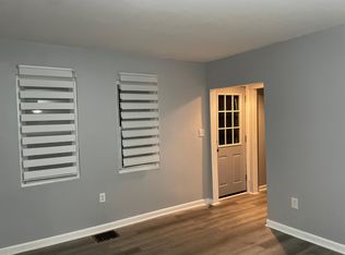 40 Main St, Foxboro, MA 02035
