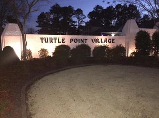 9202 Turtle Point Dr, Killen, AL 35645