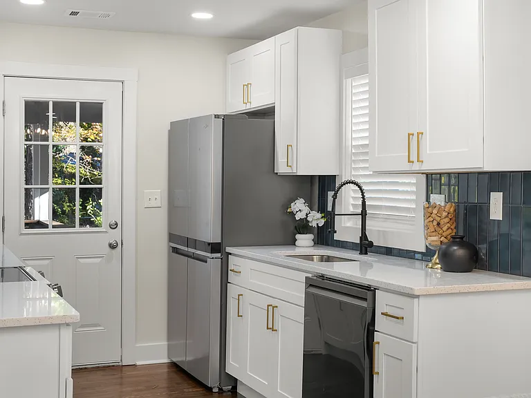 287 Richardson Rd NW — Photo 24