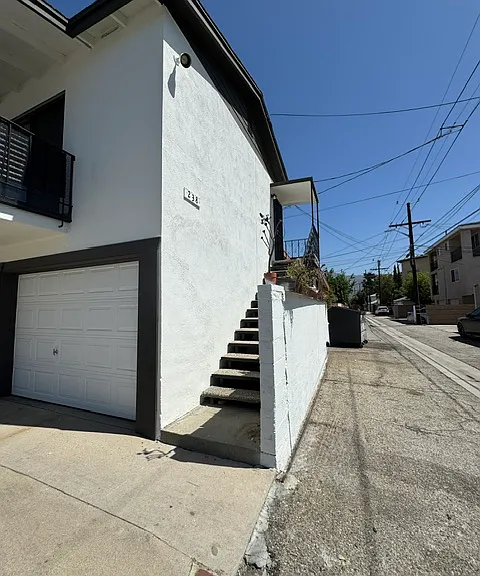 238 W Elm Ave #C — Photo 19