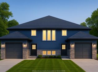 673 Victory St, Lasalle, ON