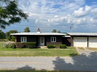 9802 Frontenac Point Rd, Trumansburg, NY 14886