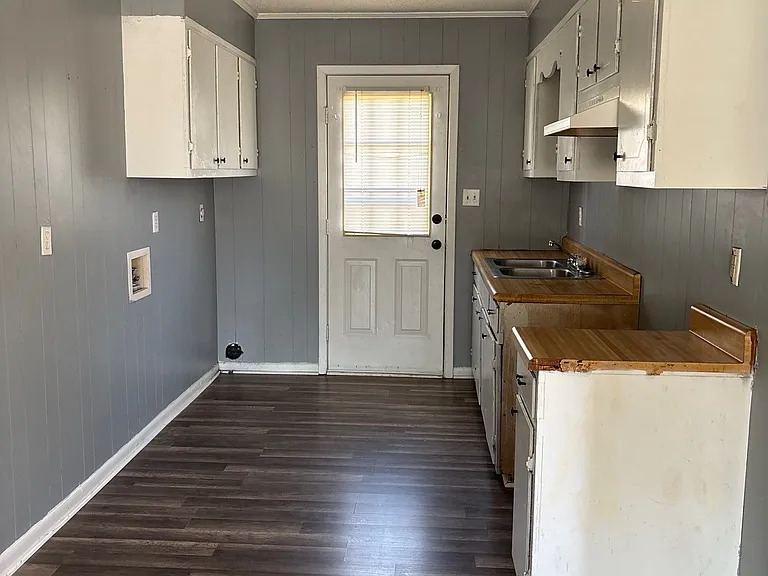 362 Lockard St #A — Photo 6
