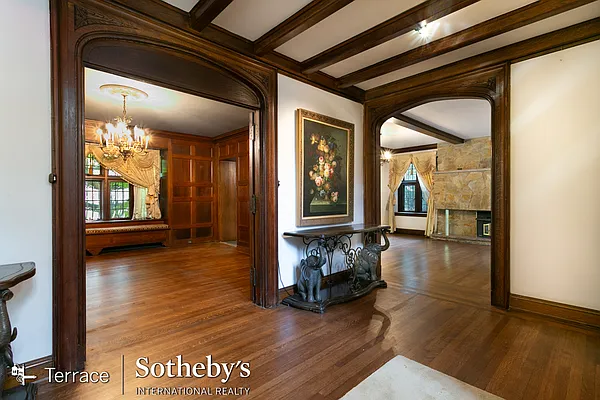 Rented by Terrace Sotheby's International Realty | media 51