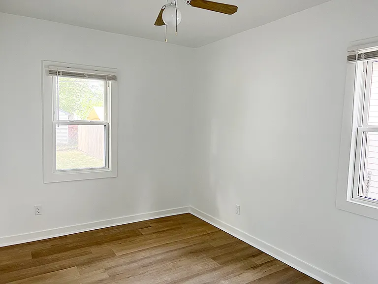 46 W Evelyn Ave — Photo 7