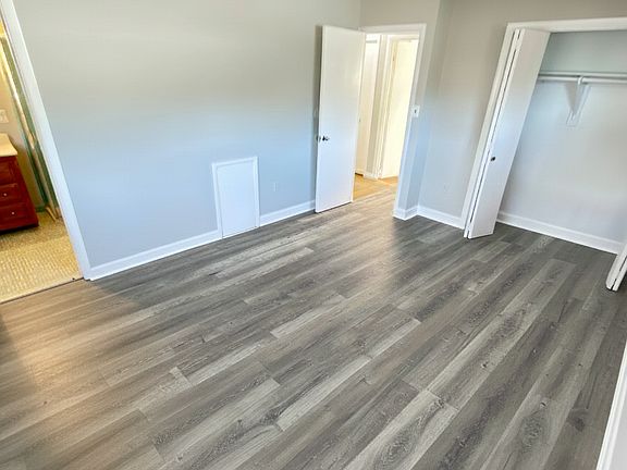 2nd image of 6327 Hardwood Dr