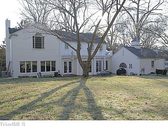 2nd image of 3310 Starmount Dr