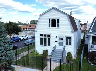 5657 N Parkside Ave, Chicago, IL 60646
