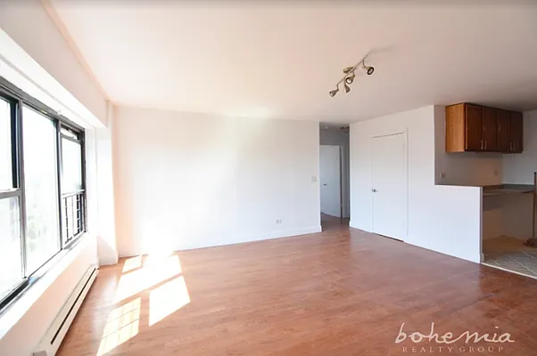 Rented by Bohemia Realty Group | media 1