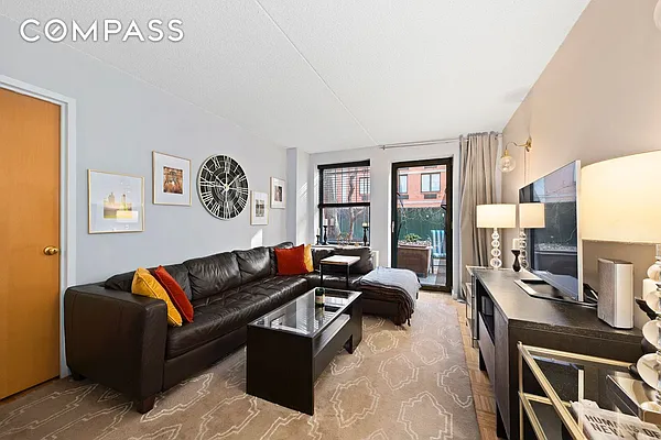 Rented by Compass | media 4