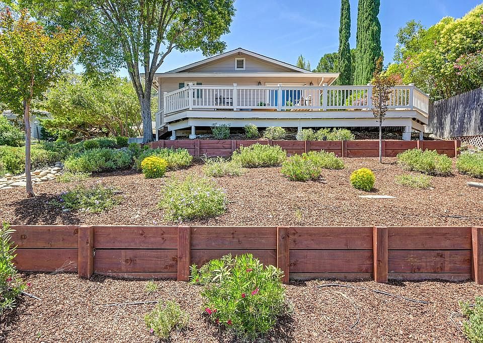 1st image of 3004 Merriam Ct