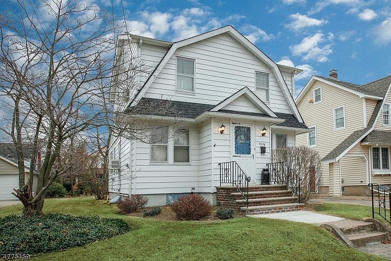 1st image of 13-16 Bellair Ave.