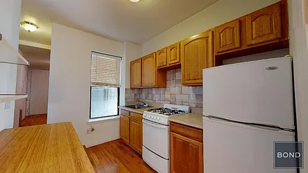 Rented by Bond New York