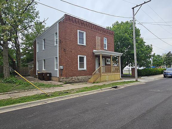 2nd image of 1035 Crosby St #1037