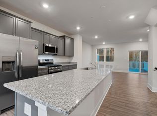 258 Waterstone Rd, Essex, MD 21221