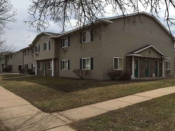 2nd image of 1051 Imperial Cir #6
