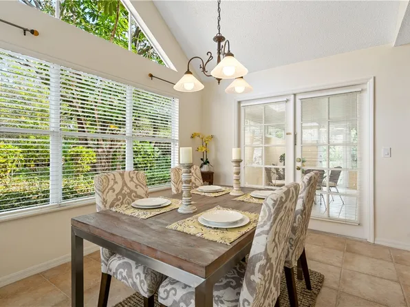 1510 Coral Oak Ln, Vero Beach, FL 32963