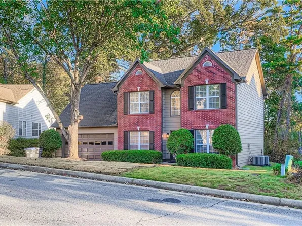 1570 Twin Bridge Ln, Lawrenceville, GA 30043