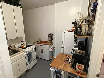 Rented by MOTION New York